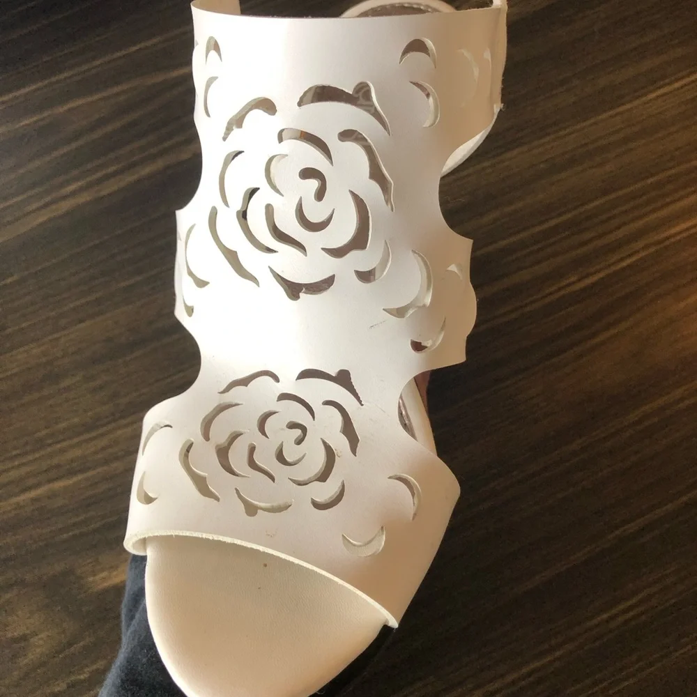 Platform sandals - Picture 7 of 7